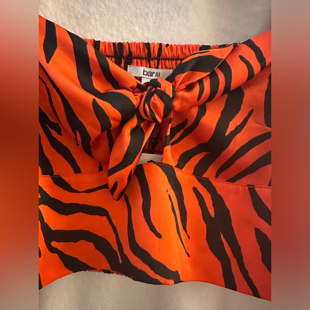 NWT-BAR III -Tiger-Print Crop Top, Created for Macy's. Size S - Picture 10 of 14